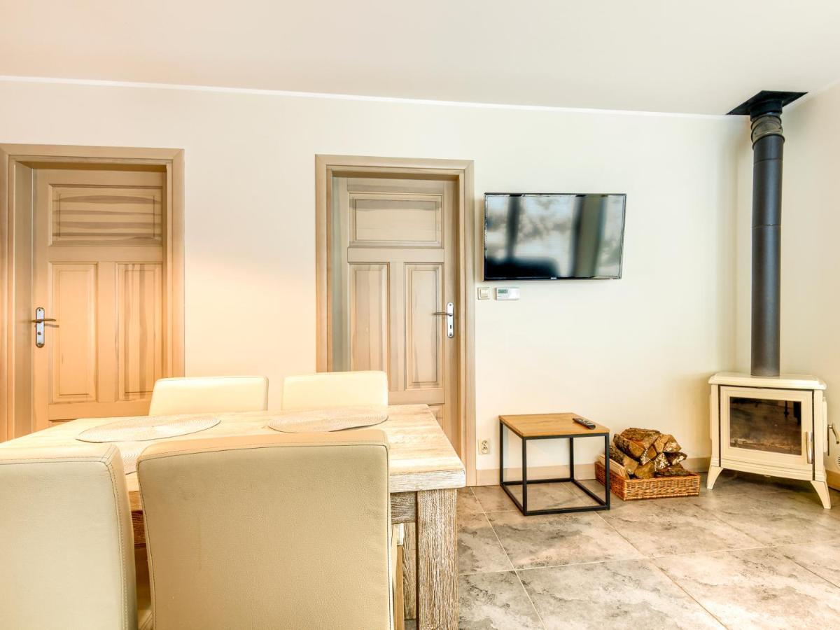 Mazursko - Komfortowe Apartamenty Nad Jeziorem, Sauna, Kominki Na Parterze クレトビニ エクステリア 写真