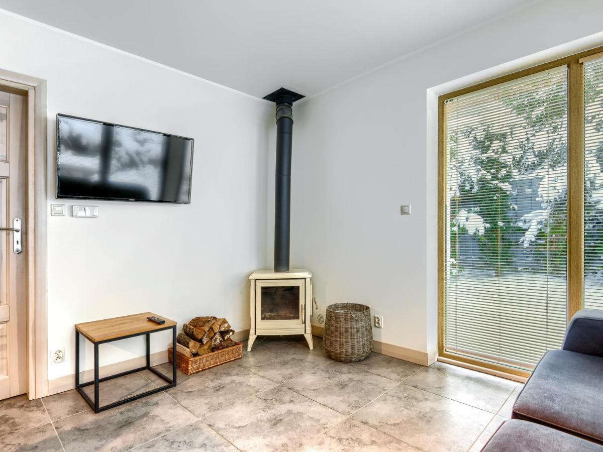 Mazursko - Komfortowe Apartamenty Nad Jeziorem, Sauna, Kominki Na Parterze クレトビニ エクステリア 写真