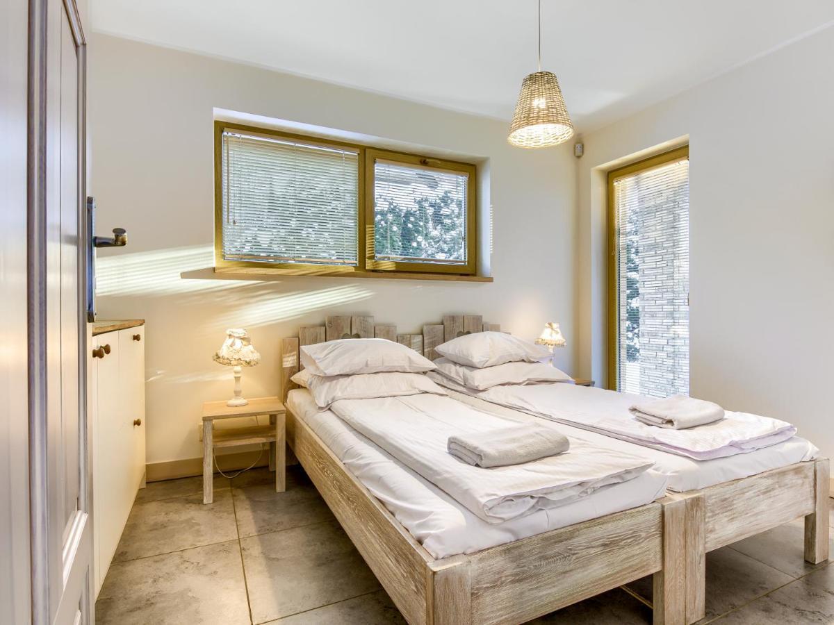 Mazursko - Komfortowe Apartamenty Nad Jeziorem, Sauna, Kominki Na Parterze クレトビニ エクステリア 写真