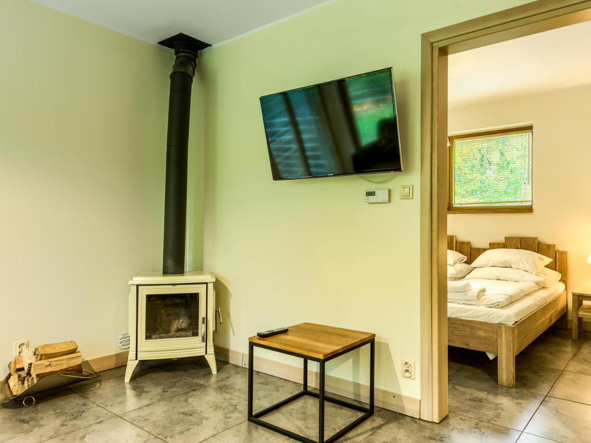 Mazursko - Komfortowe Apartamenty Nad Jeziorem, Sauna, Kominki Na Parterze クレトビニ エクステリア 写真