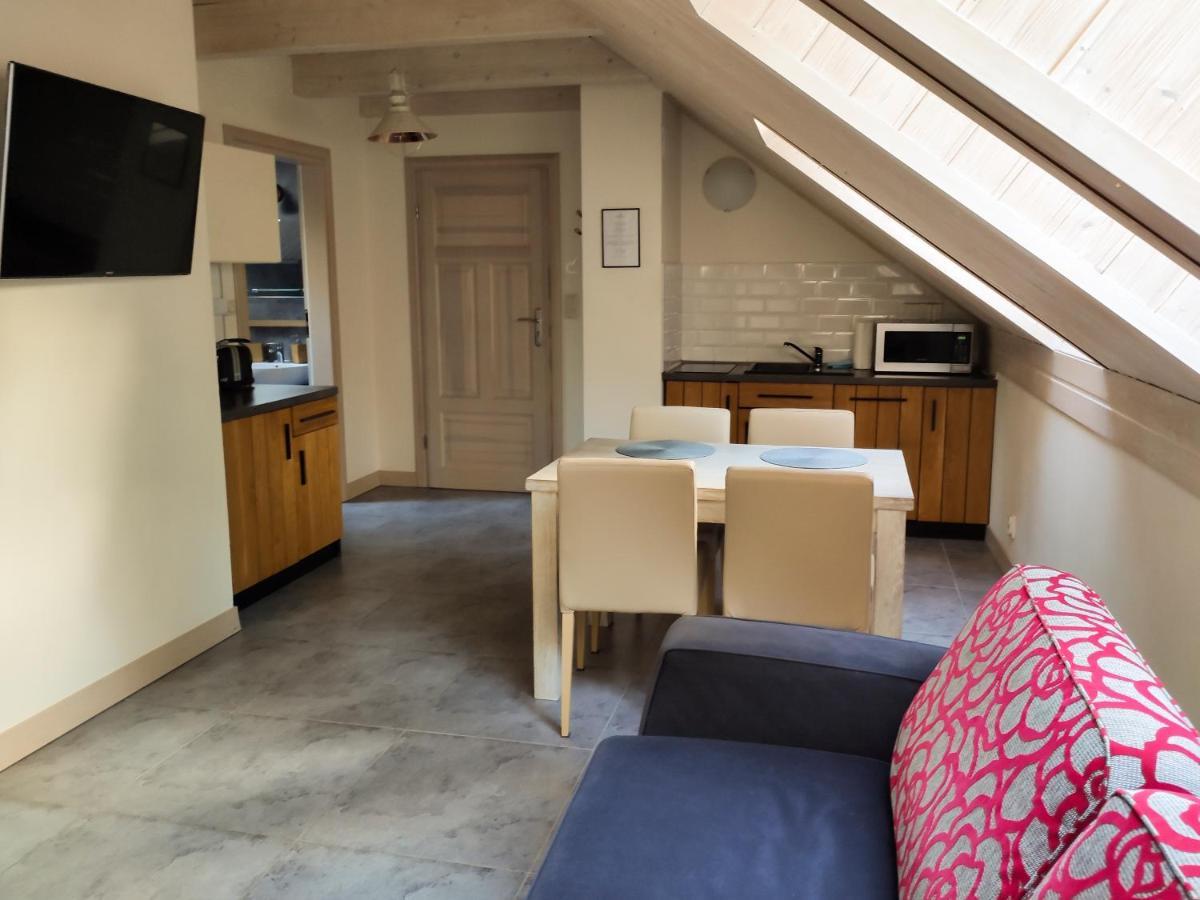 Mazursko - Komfortowe Apartamenty Nad Jeziorem, Sauna, Kominki Na Parterze クレトビニ エクステリア 写真