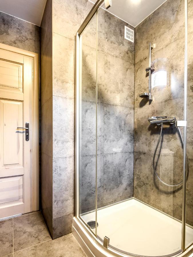 Mazursko - Komfortowe Apartamenty Nad Jeziorem, Sauna, Kominki Na Parterze クレトビニ エクステリア 写真