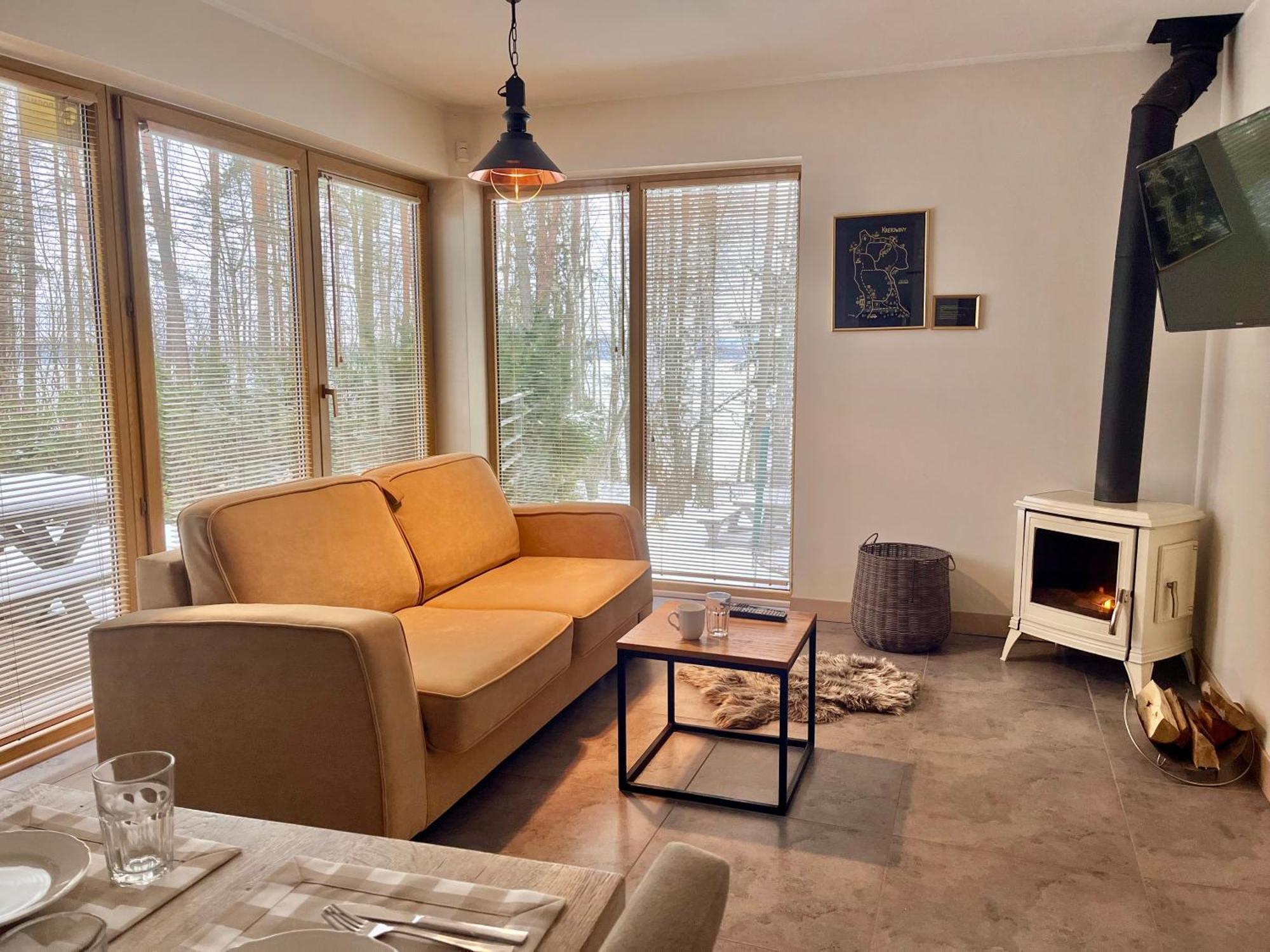 Mazursko - Komfortowe Apartamenty Nad Jeziorem, Sauna, Kominki Na Parterze クレトビニ エクステリア 写真